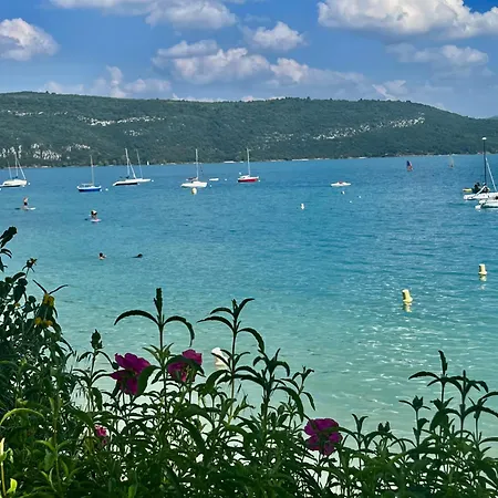 Symphonie Meuble Apartman Gréoux-les-Bains