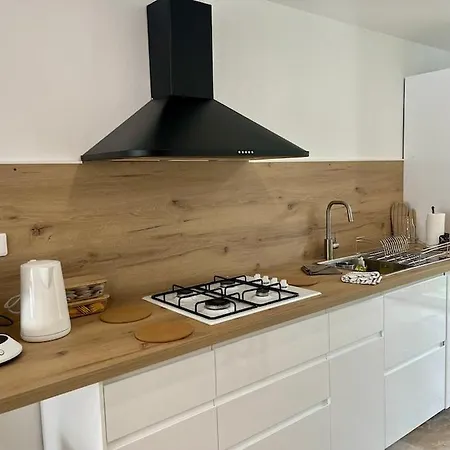 Symphonie Meuble شقة