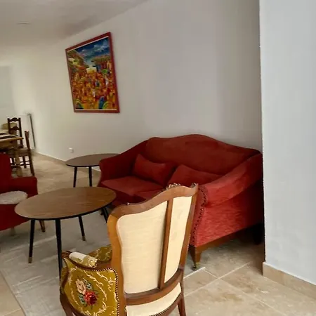 Apartment Symphonie T3, 2 Terrasses, Grand Jardin & Parking Prive Au Calme