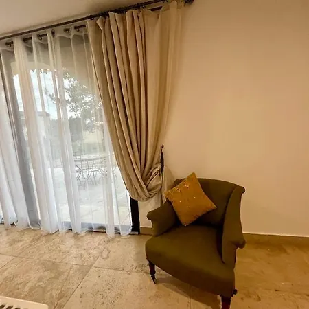 Apartment Symphonie T3, 2 Terrasses, Grand Jardin & Parking Prive Au Calme Greoux-les-Bains