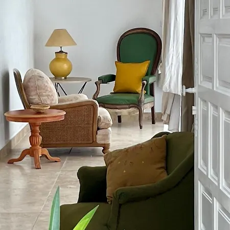 Symphonie T3, 2 Terrasses, Grand Jardin & Parking Prive Au Calme * Gréoux-les-Bains